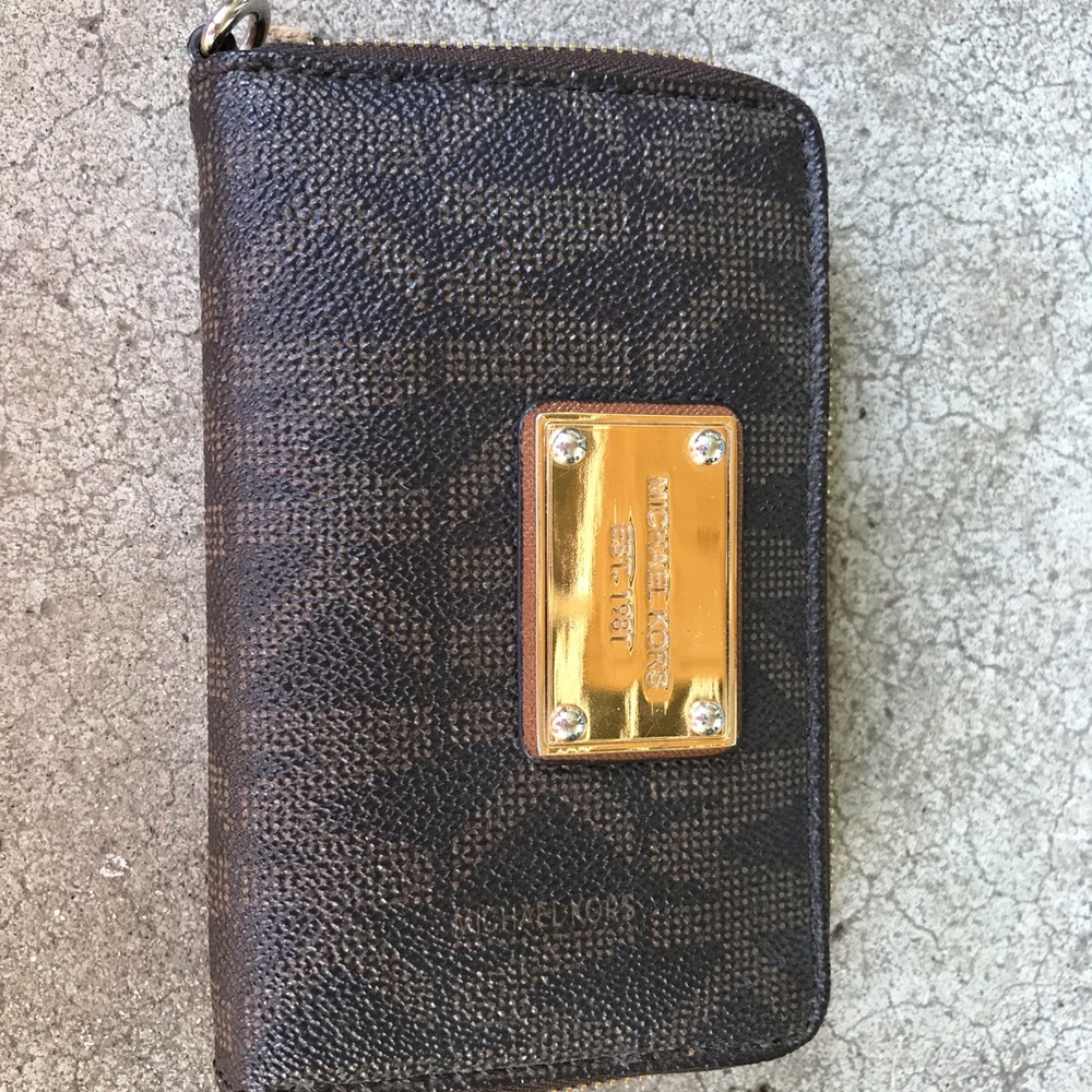 Michael Kors wallet
